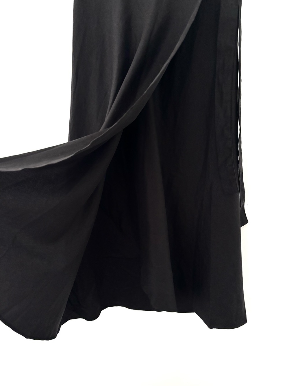 Wilfred | Eleta Wrap Midi Skirt Linen Lyocell Blend Black Size XS Aritzia - Picture 8 of 12